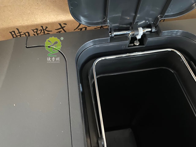 小區家用不銹鋼腳踏垃圾桶雙桶 小區家用不銹鋼腳踏垃圾桶雙桶