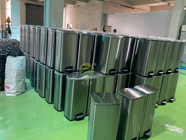 室內家庭90升三分類垃圾箱