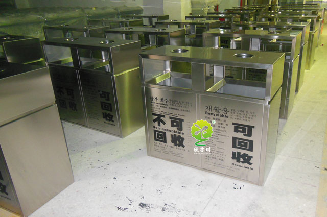 室內(nèi)不銹鋼分類(lèi)垃圾桶