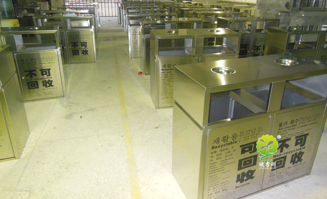 室內(nèi)不銹鋼分類(lèi)垃圾桶