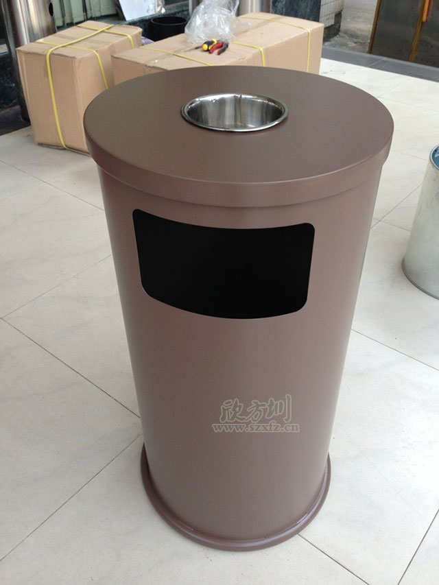 室內(nèi)鋼制垃圾桶