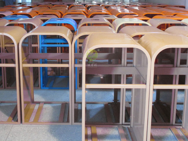 戶外景區方形鋼制垃圾箱