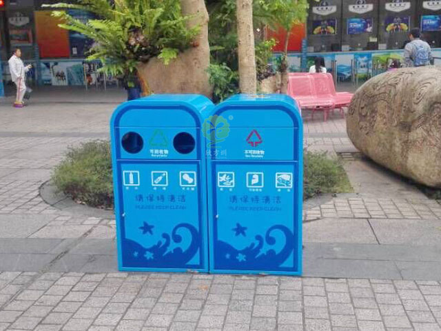 戶外景區方形鋼制垃圾箱