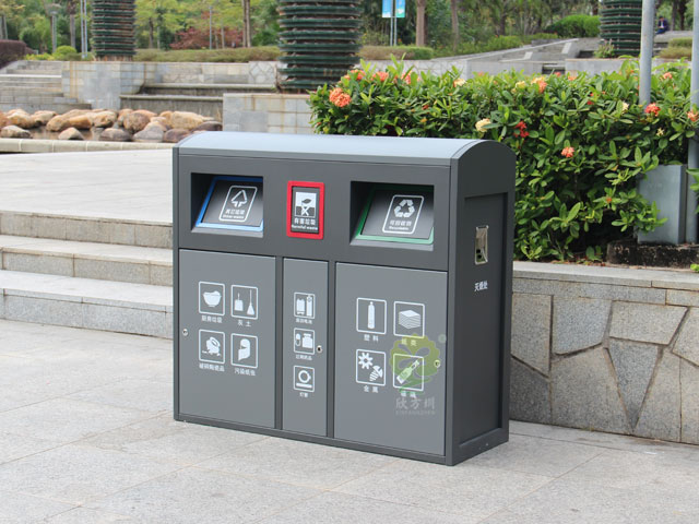金屬分類垃圾箱