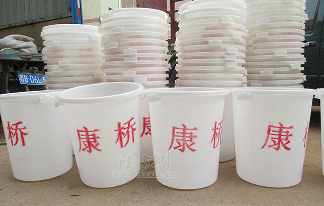 工業(yè)塑料垃圾桶